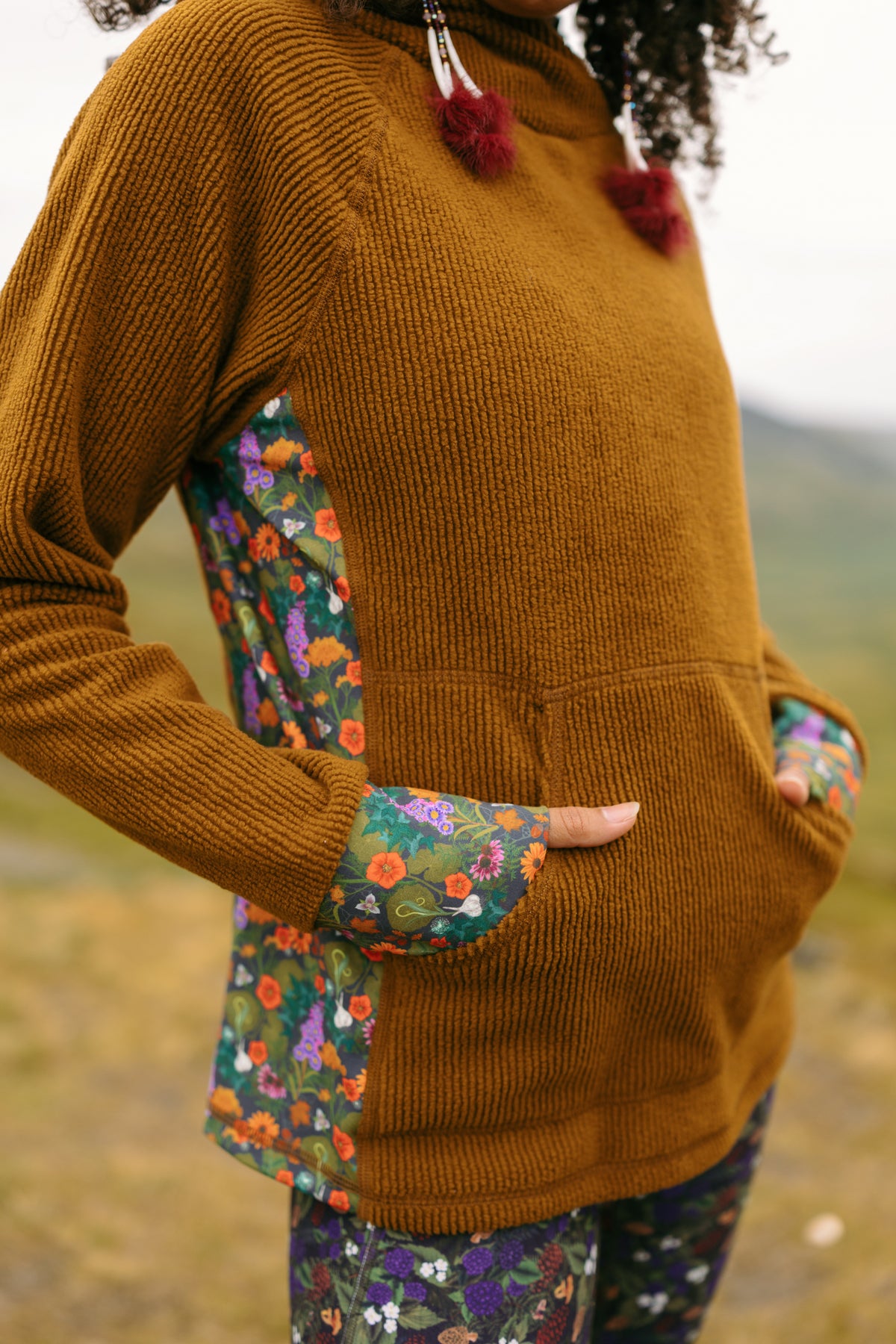Climb on Fleece Hoodie in Nutmeg brown, print detail